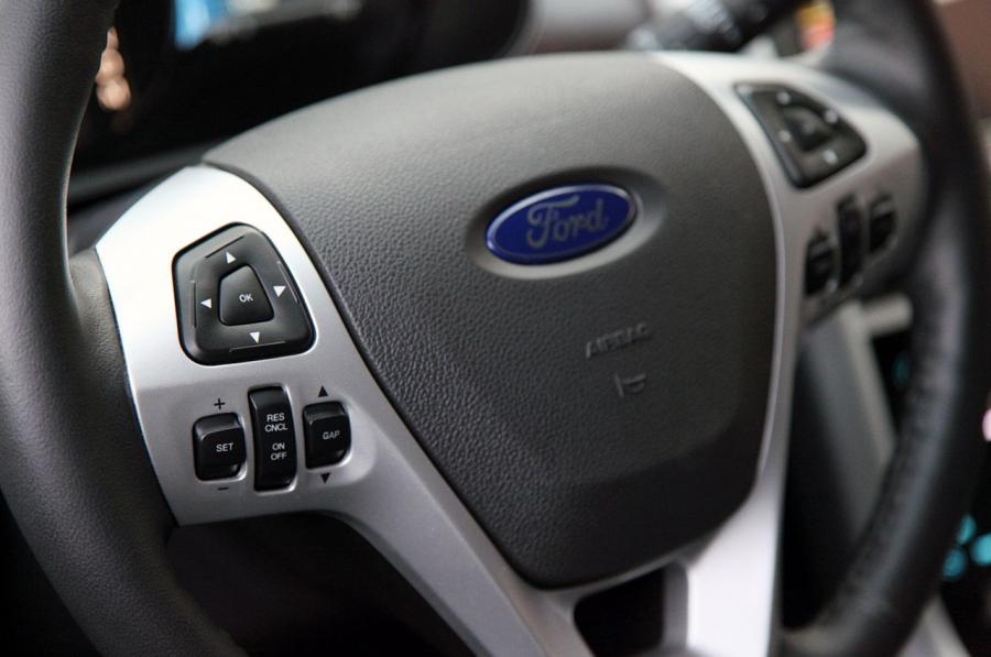  Ford Edge Limited 2011 года  (фото 24 из 95)